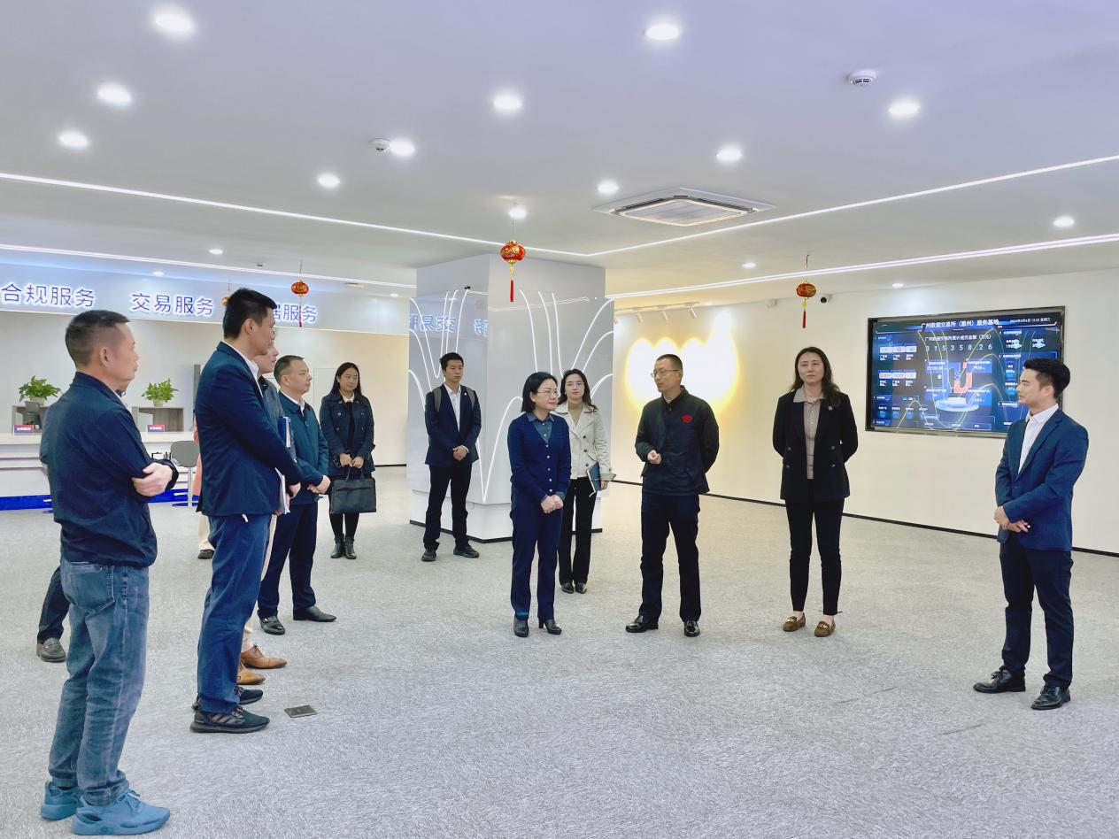 基地运营|省政数局党组成员、副局长熊雄一行到惠州服务基地调研(图1)