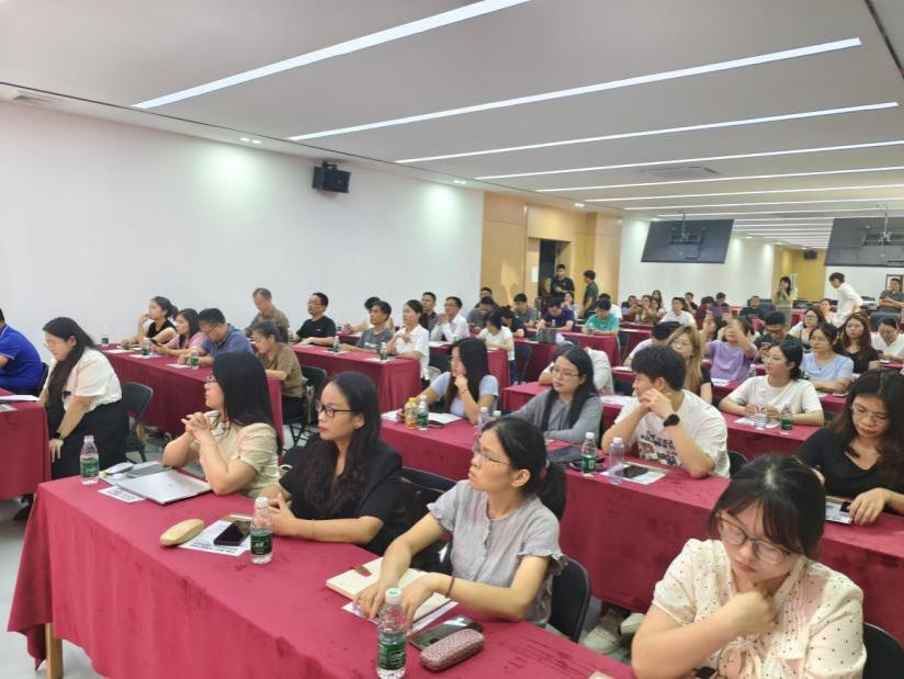 “惠聚产业 跨贸全球”-跨境电商企业运营新机遇（惠阳站）圆满举行(图1)