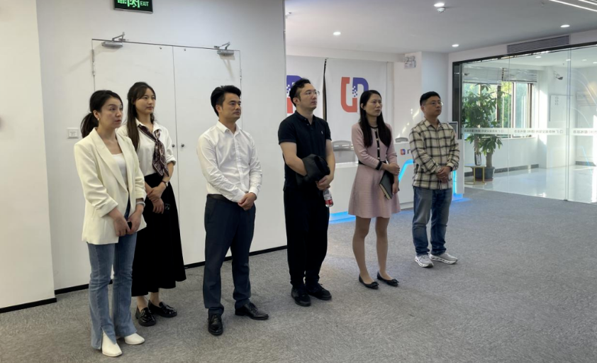 北京大学先进制造与机器人学院到酷游九州(中国)公司考察研讨(图1)